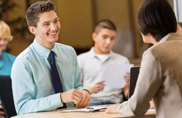 1563519091945398.jpg 配图6 面试攻略:这些问题答得好,高薪offer少不了.jpg